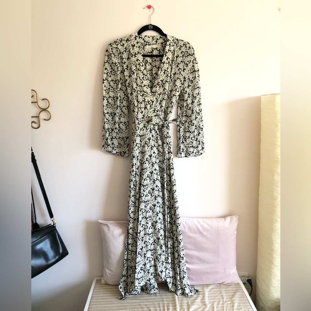 Doen Augusta Dress in Faded Queen Anne's Floral (minor spots) - Picture 7 of 16